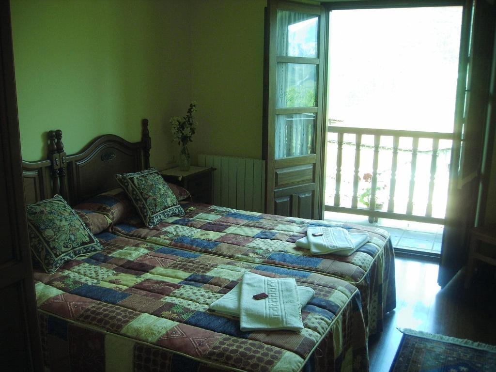 Casa Rural Josefina Aliezo الغرفة الصورة